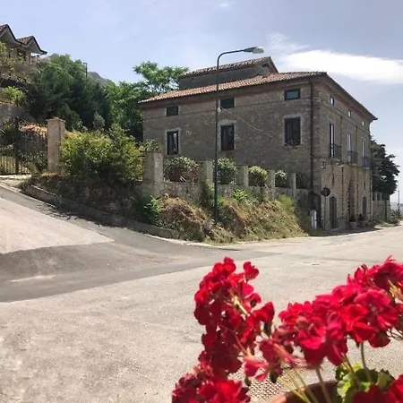 펜션 Antica Dimora Palazzo Rossi *